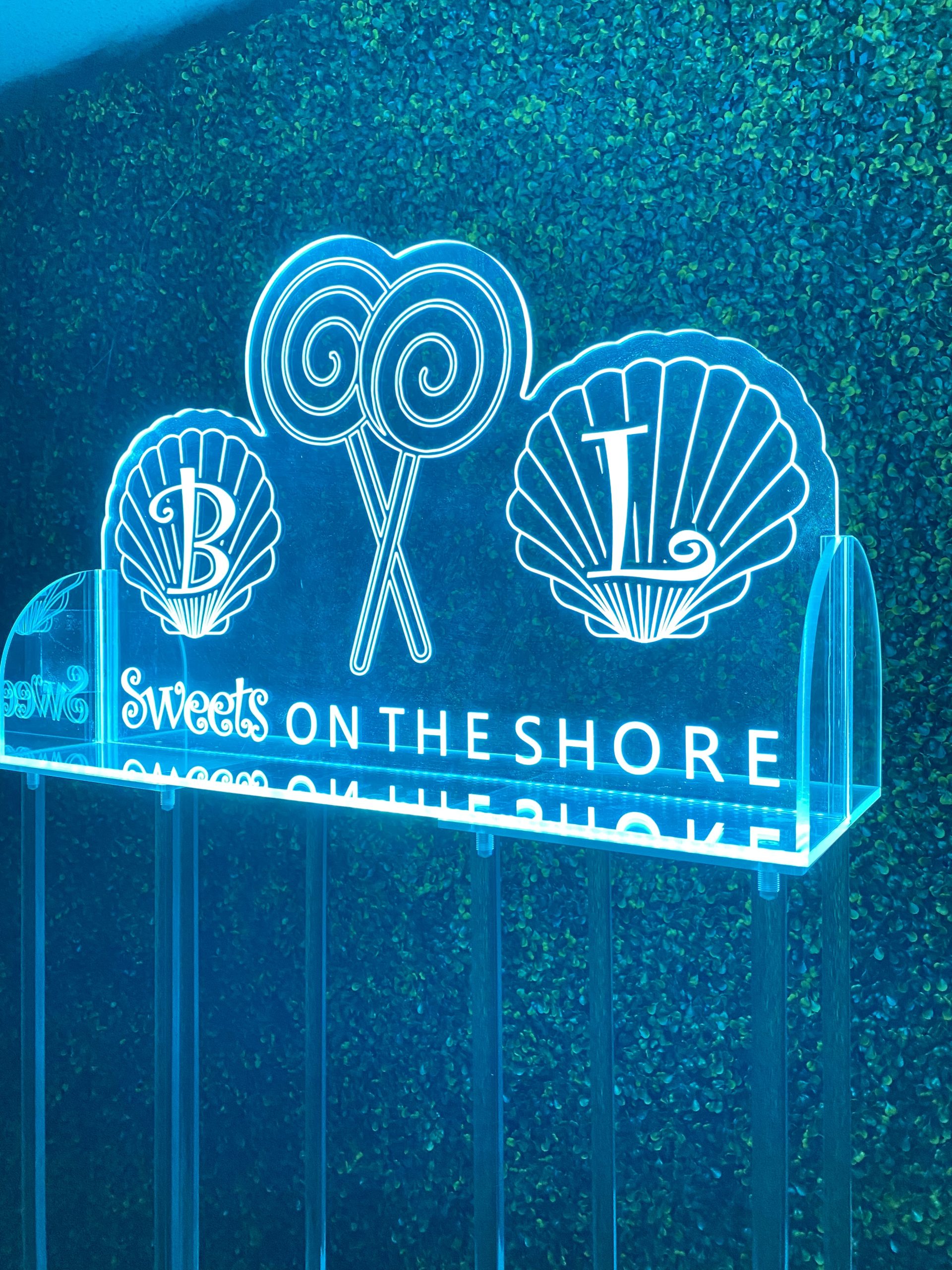 LED Acrylic Light Up Display Centerpiece with Base - Create Your Own With Photo, Text, Logo or Design - Sweet 16, Birthday, Bar | Bat Mitzvah, Weddings, Graduation - Image 16