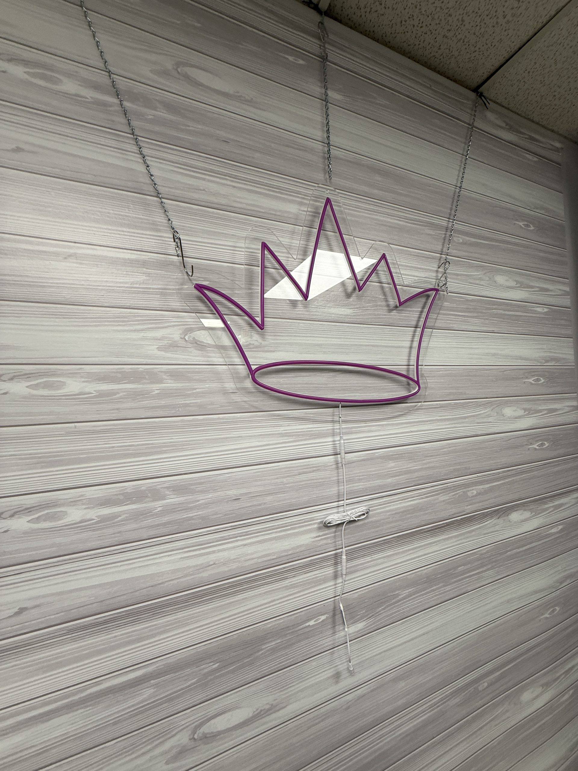 Acrylic Crown Neon Sign | Birthday Party Neon Sign | Wedding Neon Sign | Sweet 16 Neon Sign | Bar Bat Mitzvah Neon Sign - Image 10